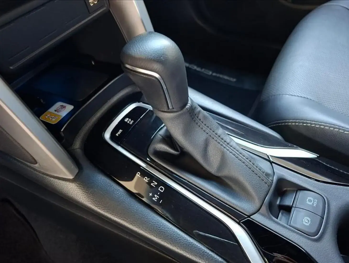 galeria COROLLA CROSS