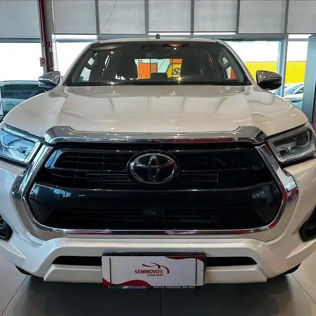Toyota HILUX 2.8 D-4D TURBO DIESEL CD SRX 4X4 AUTOMÁTICO
