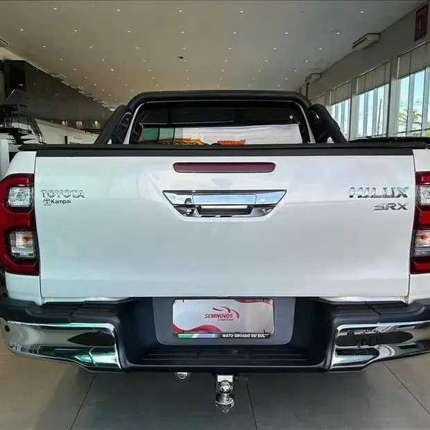 Toyota HILUX 2.8 D-4D TURBO DIESEL CD SRX 4X4 AUTOMÁTICO