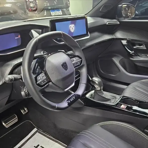 Peugeot 2008 1.0 TURBO 200 FLEX GT CVT