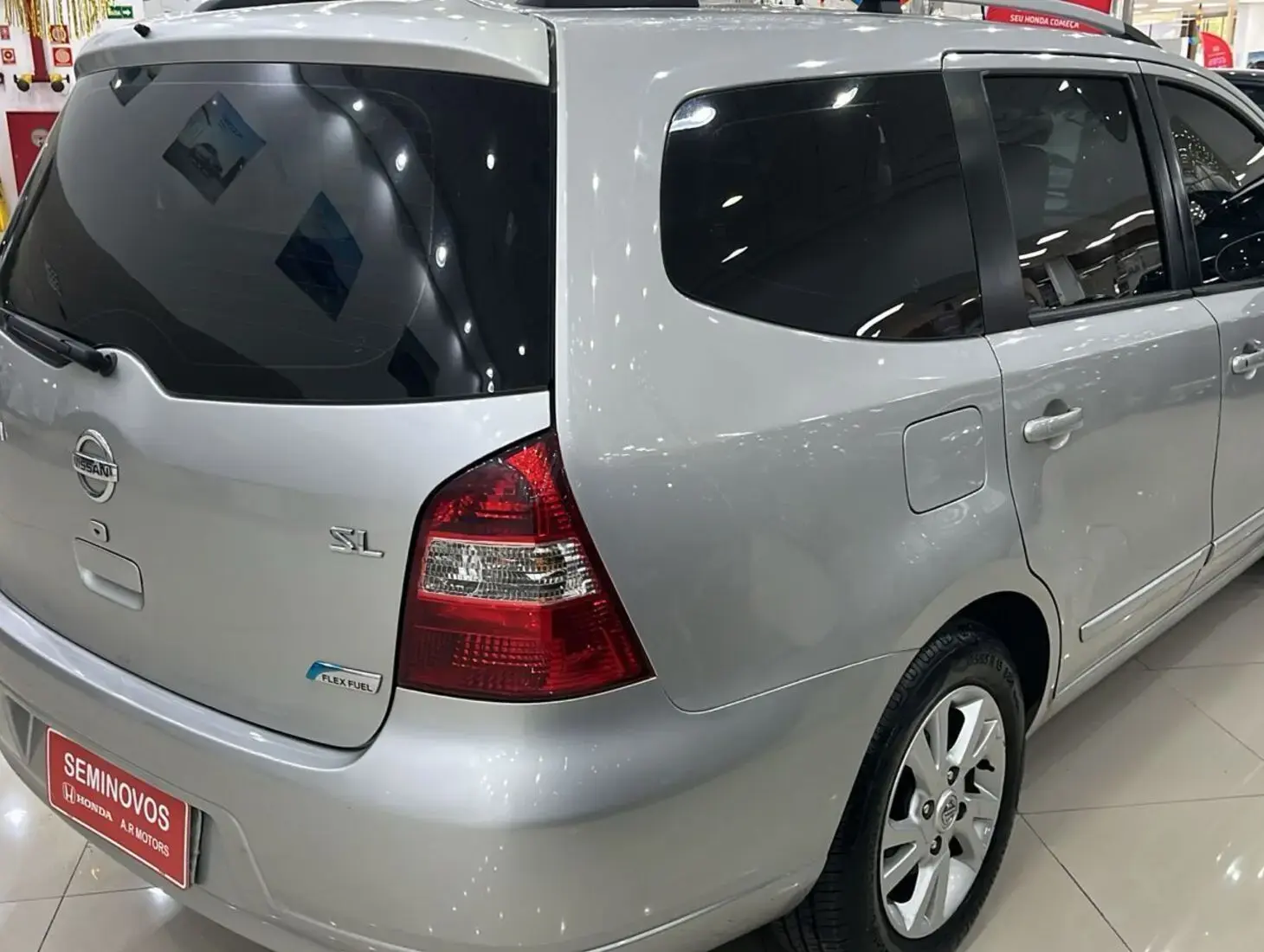 galeria Grand Livina