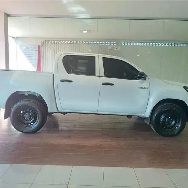Toyota HILUX 2.8 D-4D TURBO DIESEL CD POWER PACK 4X4 AUTOMÁTICO