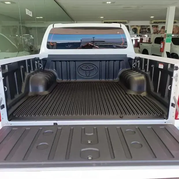 Toyota HILUX 2.8 D-4D TURBO DIESEL CD POWER PACK 4X4 AUTOMÁTICO