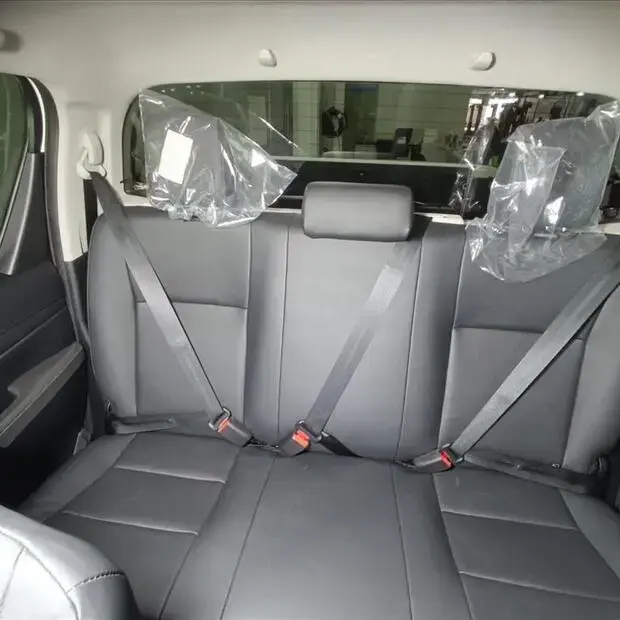 Toyota HILUX 2.8 D-4D TURBO DIESEL CD POWER PACK 4X4 AUTOMÁTICO