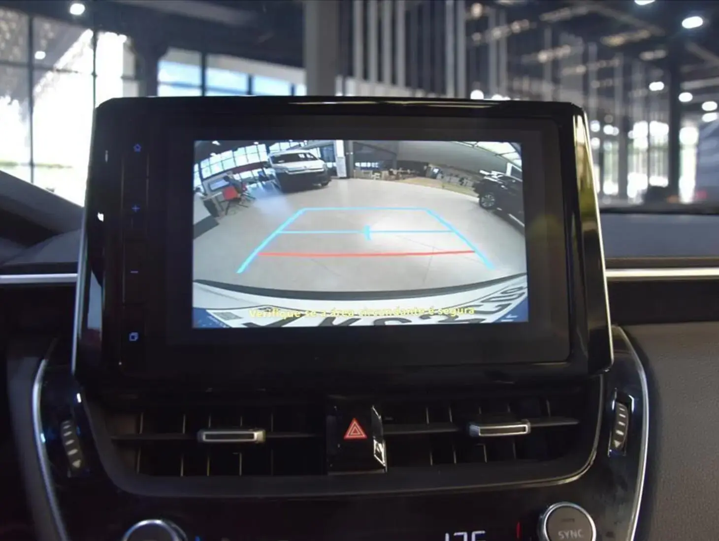 galeria COROLLA CROSS