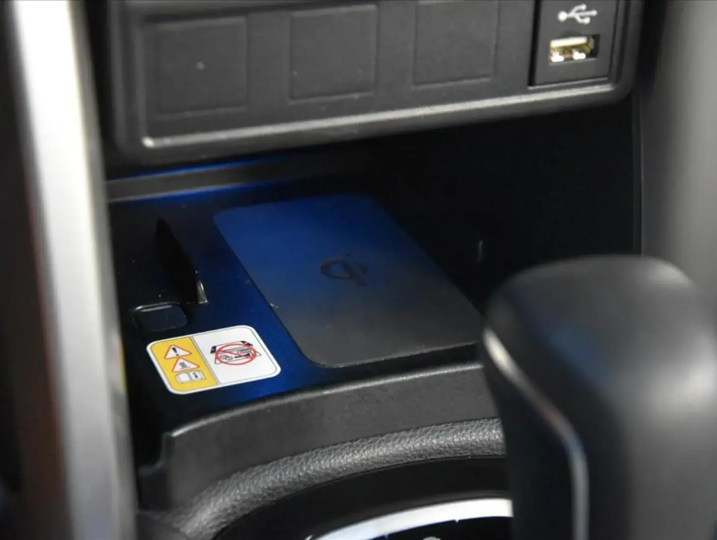 galeria COROLLA CROSS