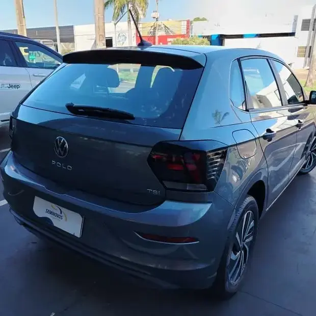 Volkswagen POLO 1.0 170 TSI HIGHLINE AUTOMÁTICO
