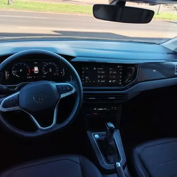 Volkswagen POLO 1.0 170 TSI HIGHLINE AUTOMÁTICO