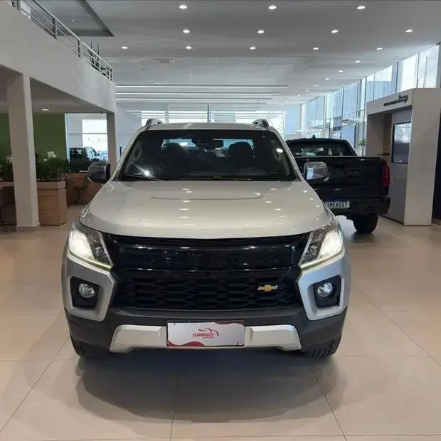 Chevrolet S10 2.8 16V TURBO DIESEL HIGH COUNTRY CD 4X4 AUTOMÁTICO