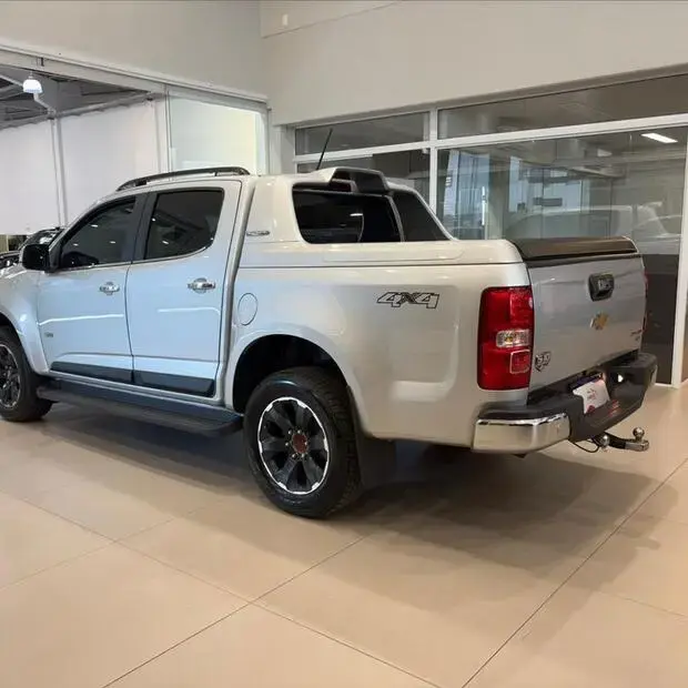 Chevrolet S10 2.8 16V TURBO DIESEL HIGH COUNTRY CD 4X4 AUTOMÁTICO