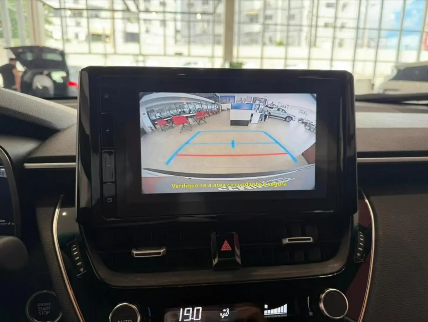 galeria COROLLA CROSS