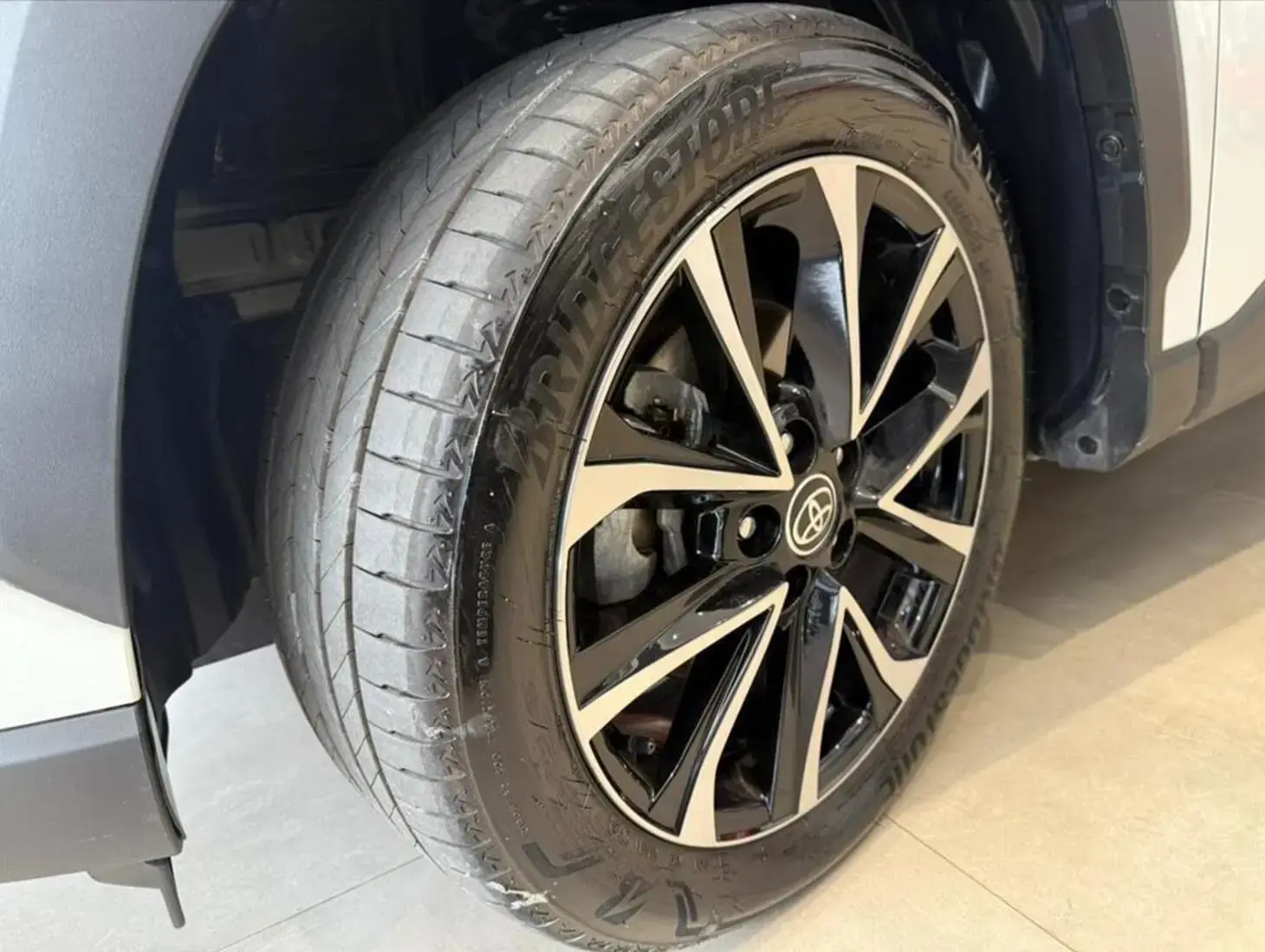 galeria COROLLA CROSS