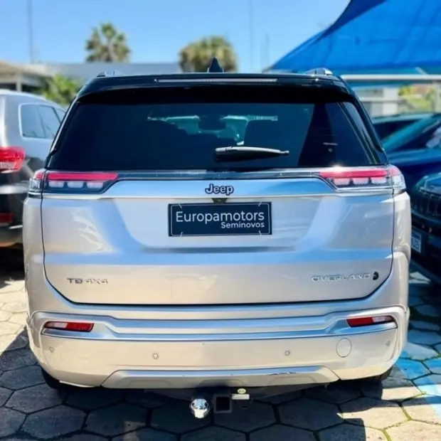 Jeep COMMANDER 2.0 TD380 TURBO DIESEL OVERLAND AT9