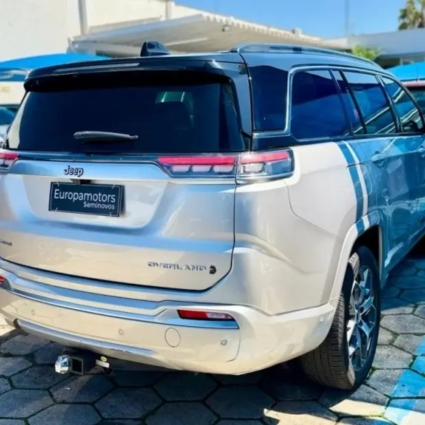 Jeep COMMANDER 2.0 TD380 TURBO DIESEL OVERLAND AT9