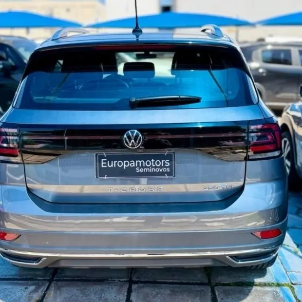 Volkswagen T-CROSS 1.4 250 TSI TOTAL FLEX HIGHLINE AUTOMÁTICO