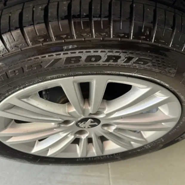 Peugeot 208 1.2 ALLURE 12V FLEX 4P MANUAL