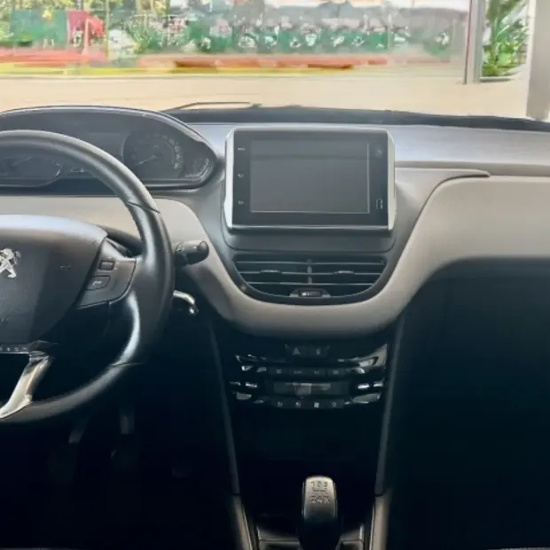 Peugeot 208 1.2 ALLURE 12V FLEX 4P MANUAL