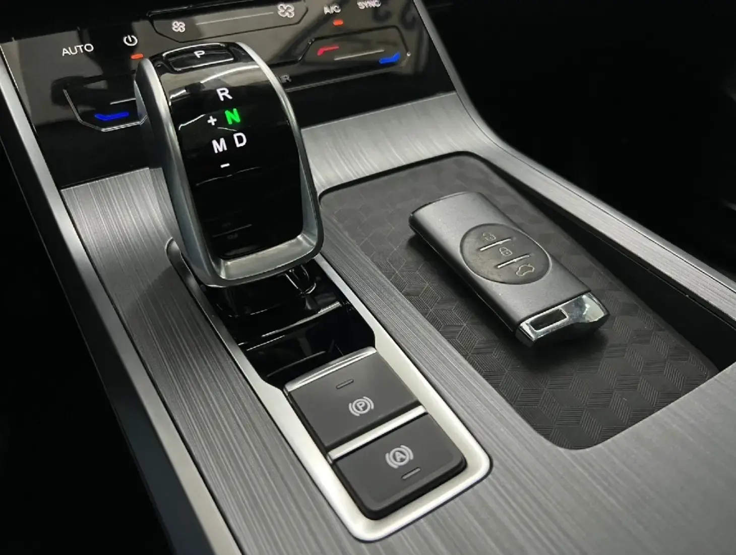 galeria TIGGO 5X PRO