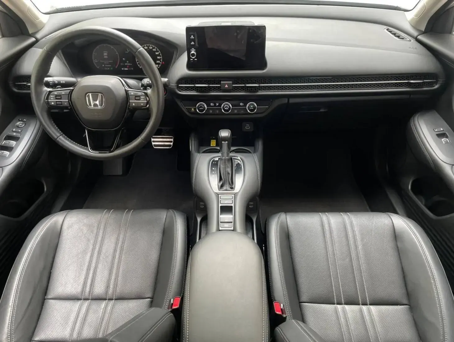 galeria ZR-V TOURING