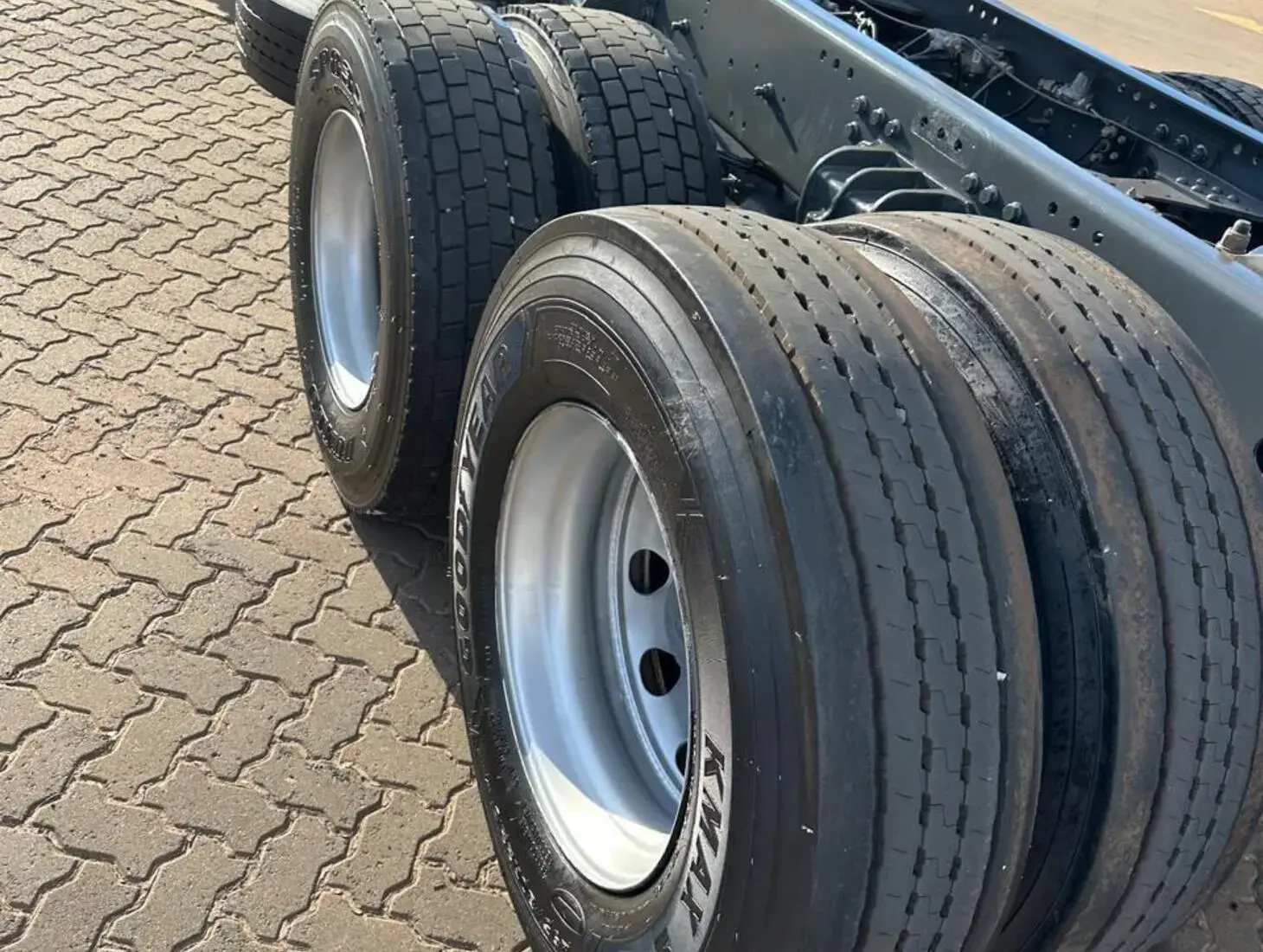 galeria DAF CF FAC 310 8x2