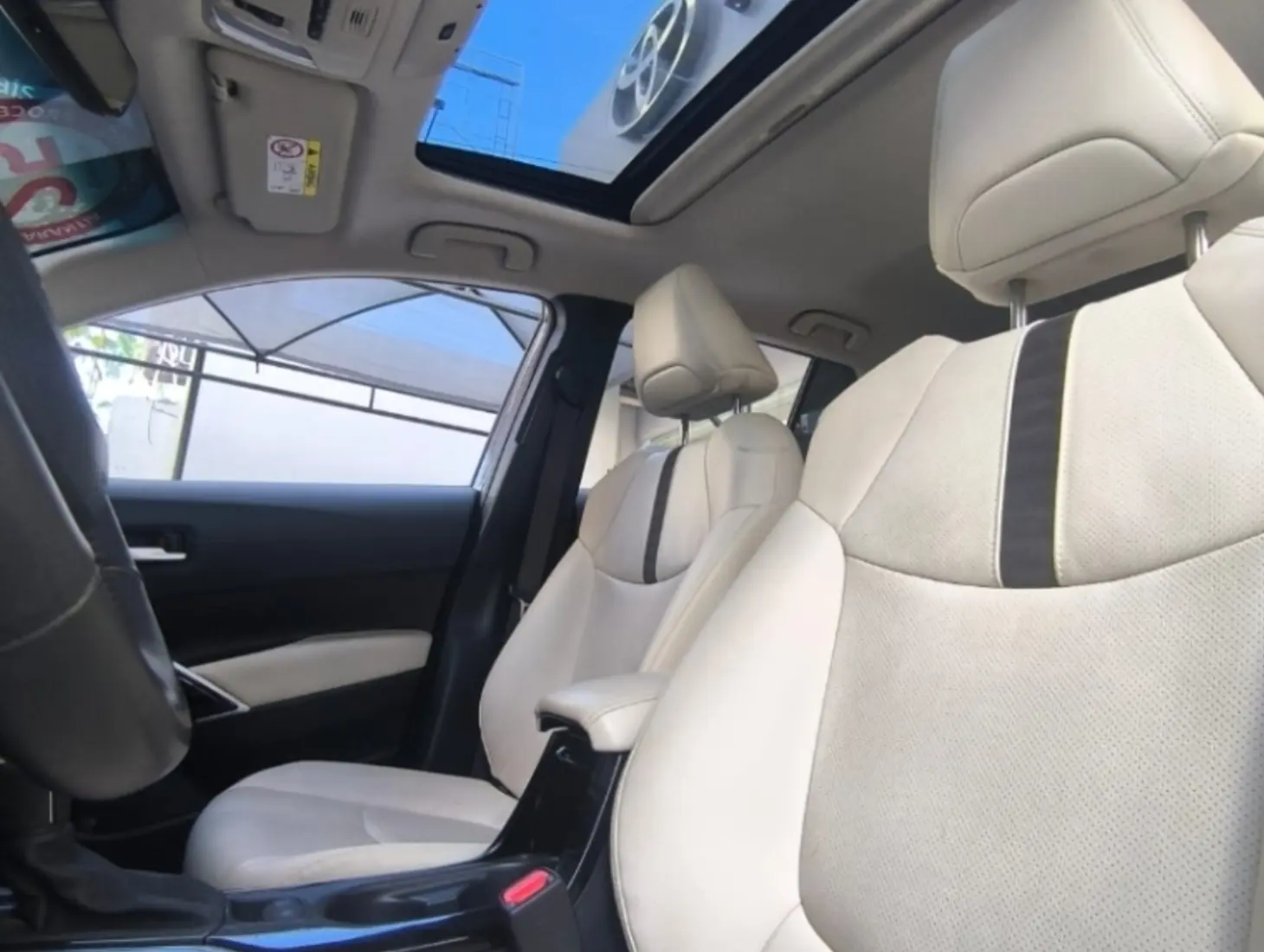 galeria COROLLA CROSS