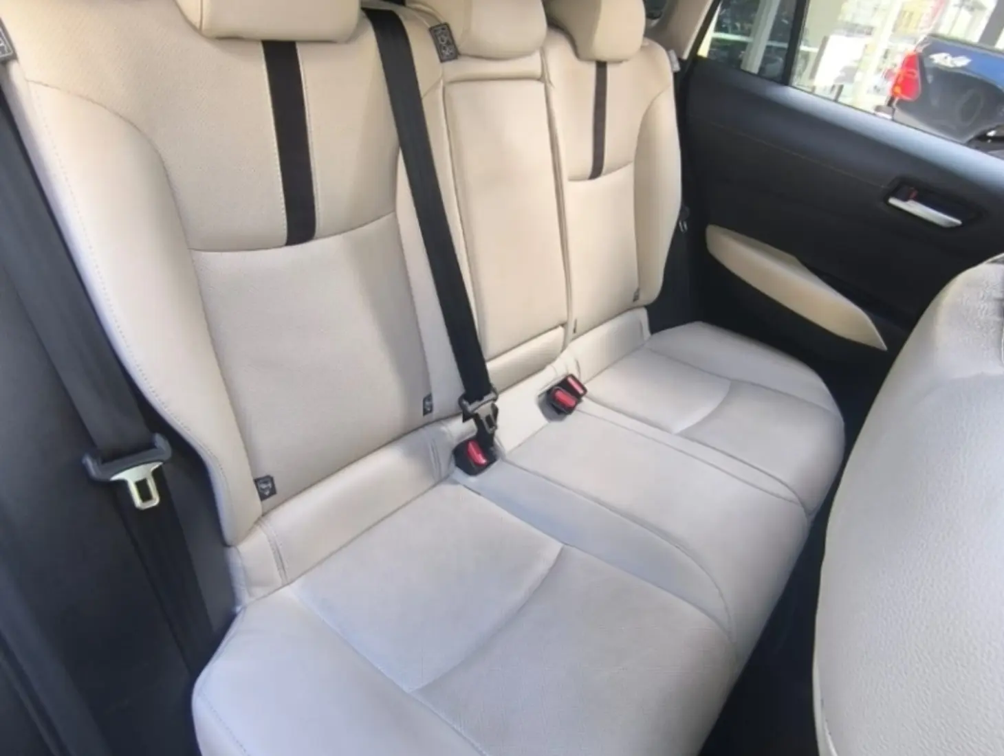 galeria COROLLA CROSS