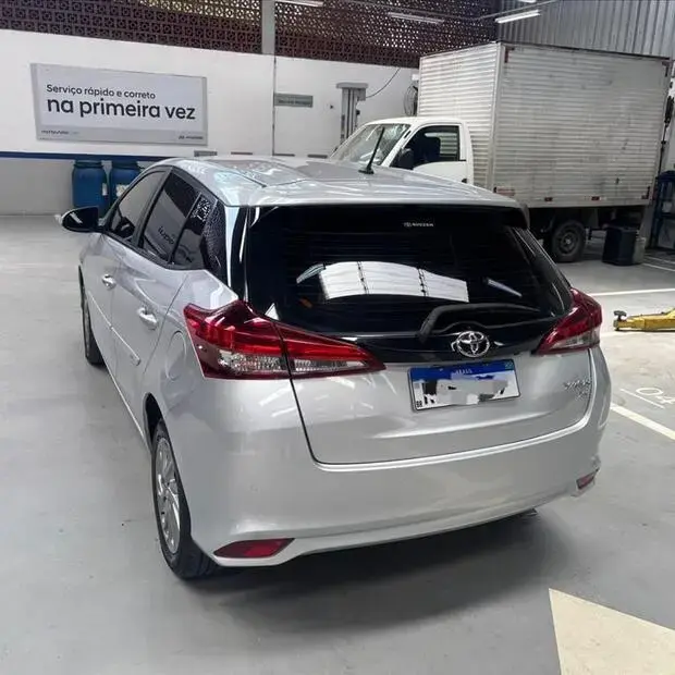 Toyota YARIS 1.5 16V FLEX XS CONNECT MULTIDRIVE