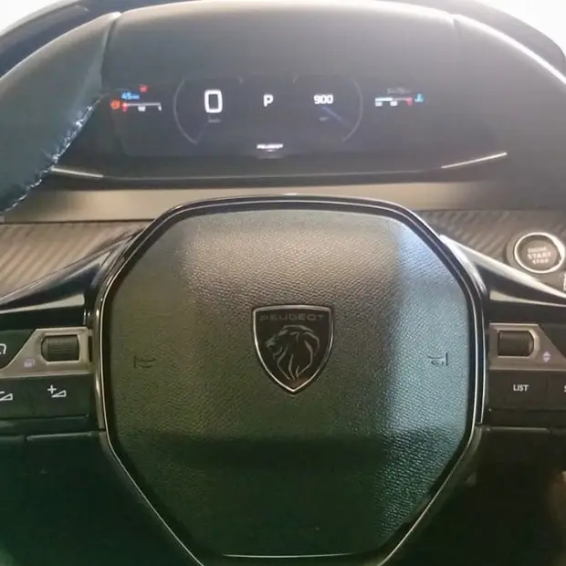 Peugeot 2008 1.0 TURBO 200 FLEX ALLURE CVT