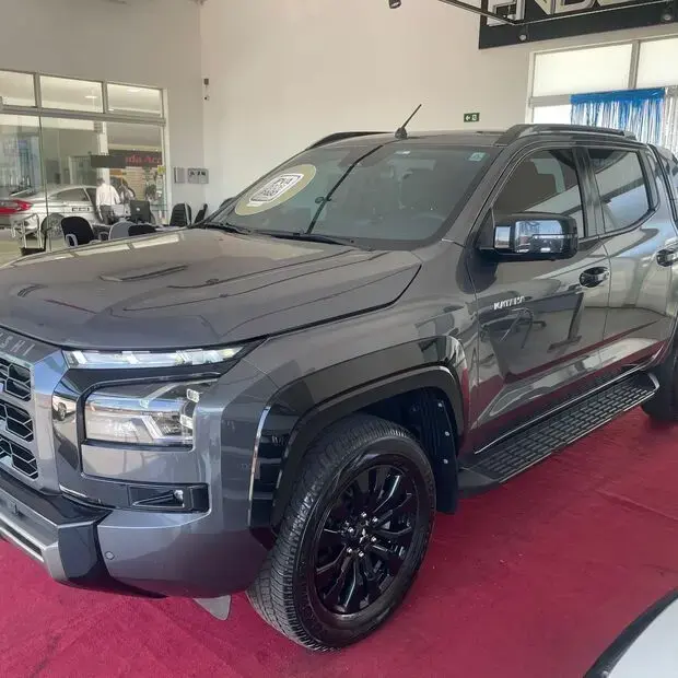 Mitsubishi TRITON KATANA 2.4TDI 16v 4X4 C.D. TRITON KATANA 2.4TDI 16v 4X4 C.D.