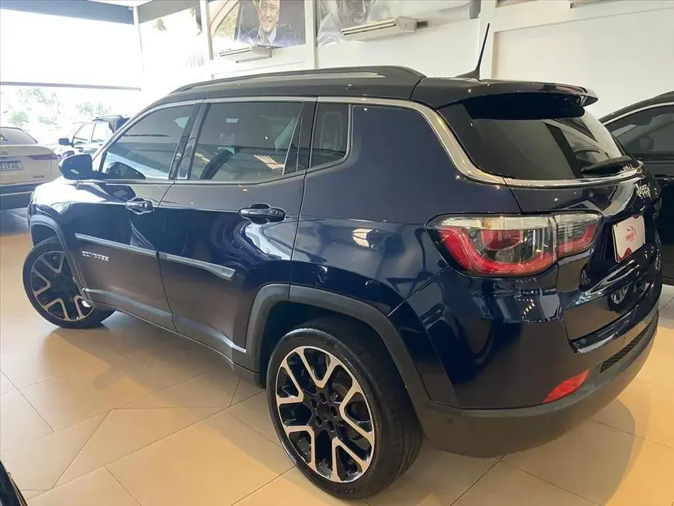 Compass 2.0 16V Flex Limited Automático 5