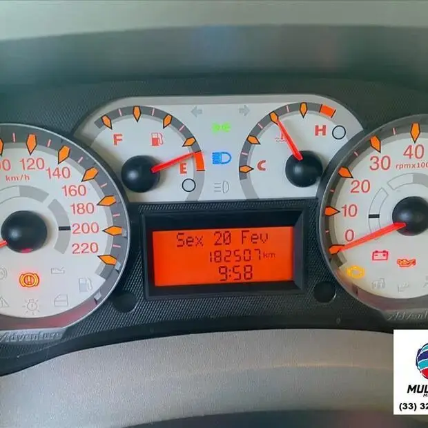 Fiat DOBLÒ 1.8 MPI ADVENTURE 8V FLEX 4P MANUAL