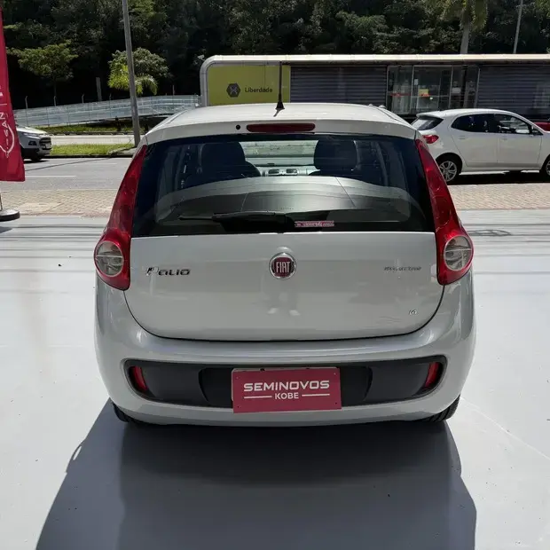 Fiat PALIO 1.4 MPI ATTRACTIVE 8V FLEX 4P MANUAL