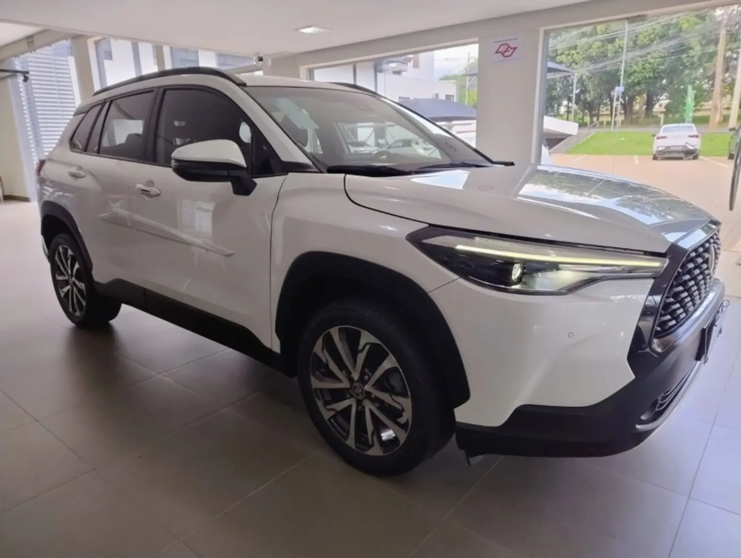 galeria COROLLA CROSS