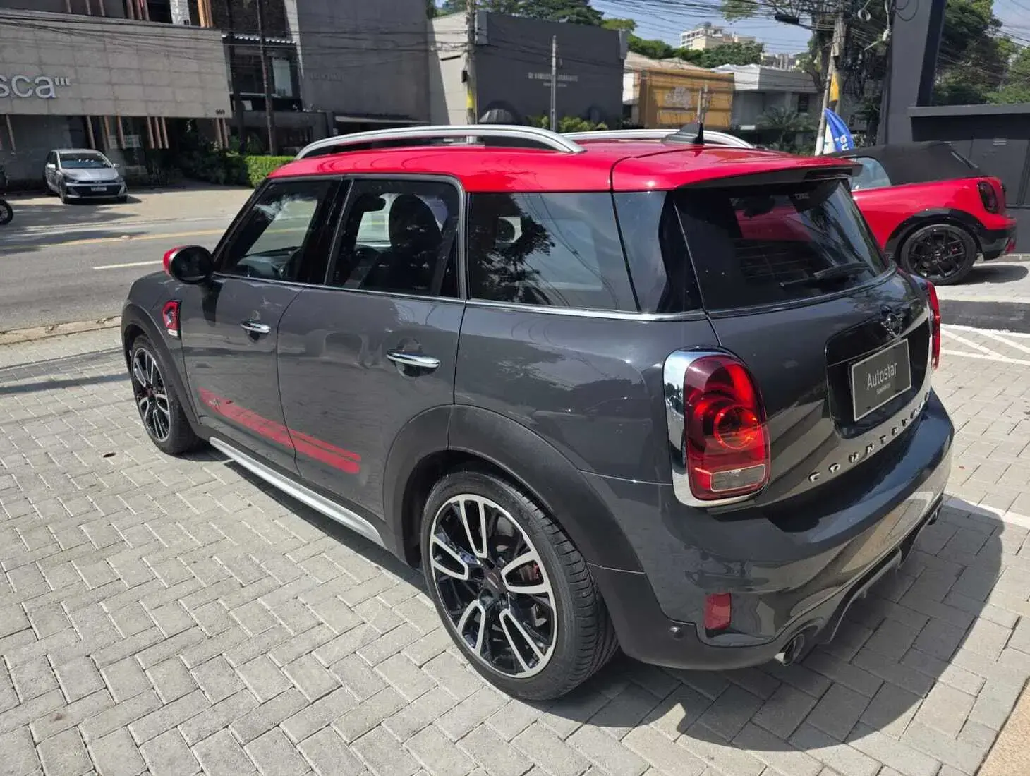 galeria Cooper Countryman