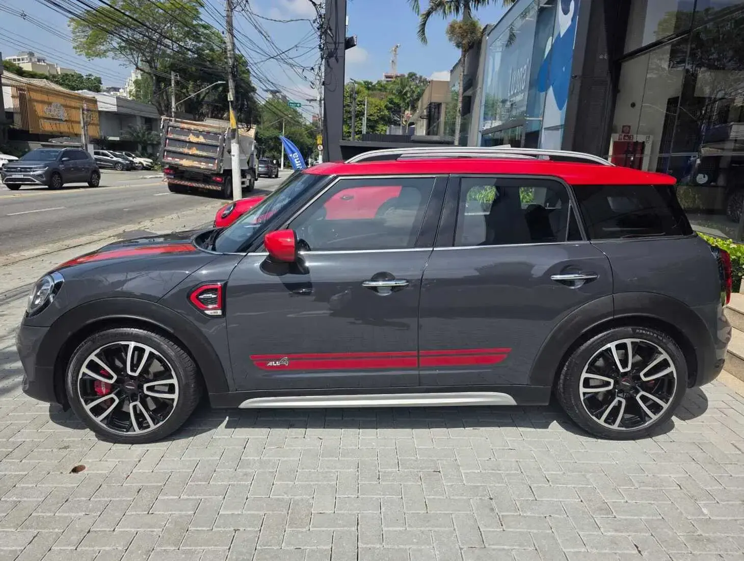 galeria Cooper Countryman