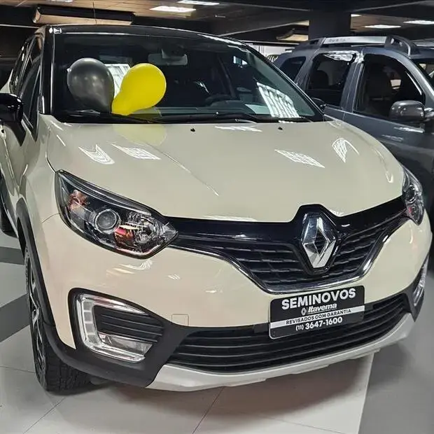 Renault CAPTUR 1.6 16V SCE FLEX INTENSE X-TRONIC