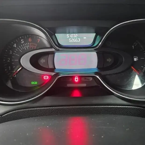 Renault CAPTUR 1.6 16V SCE FLEX INTENSE X-TRONIC