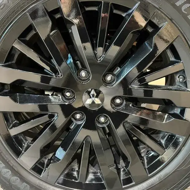 Mitsubishi PAJERO SPORT 2.4 16V MIVEC TURBO DIESEL LEGEND BLACK AWD AUTOMÁTICO