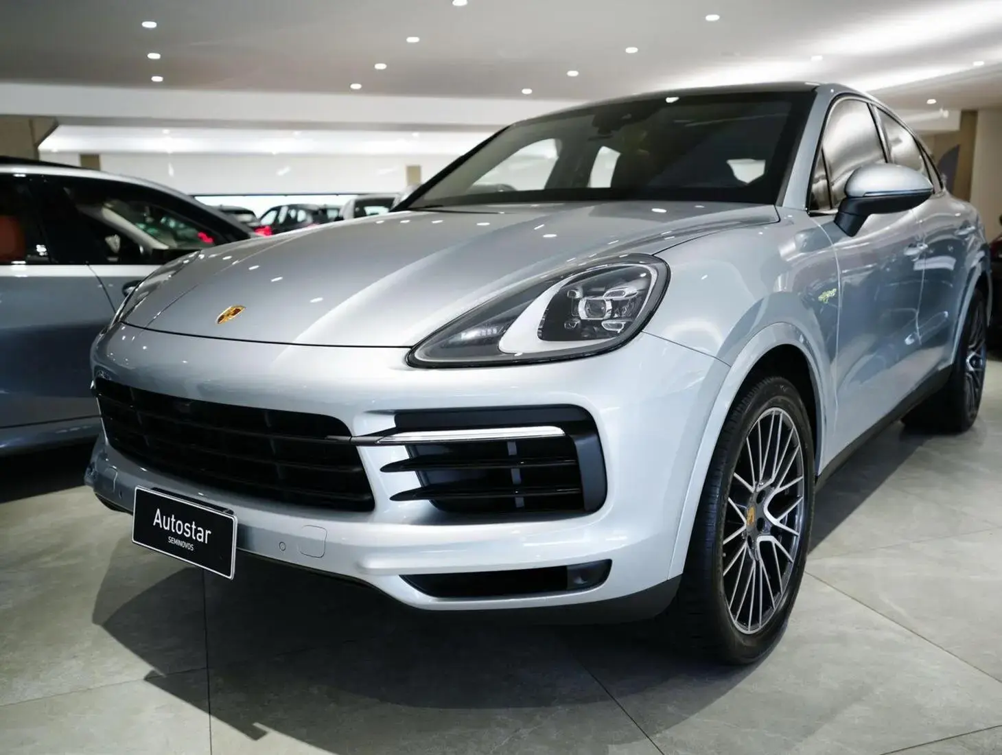 galeria Cayenne Coupé