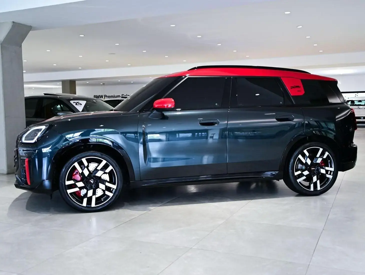 galeria Cooper Countryman