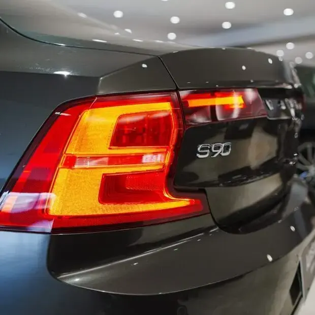 Volvo S90 2.0 T8 4WD Inscription Auto