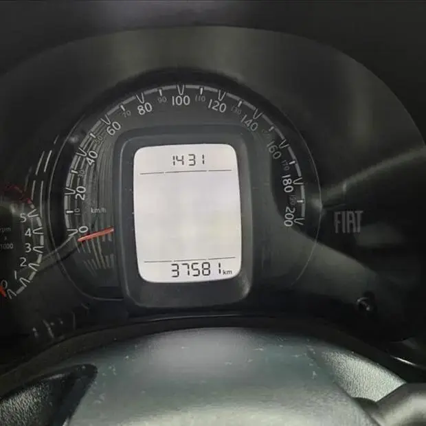 Fiat MOBI 1.0 EVO FLEX LIKE. MANUAL