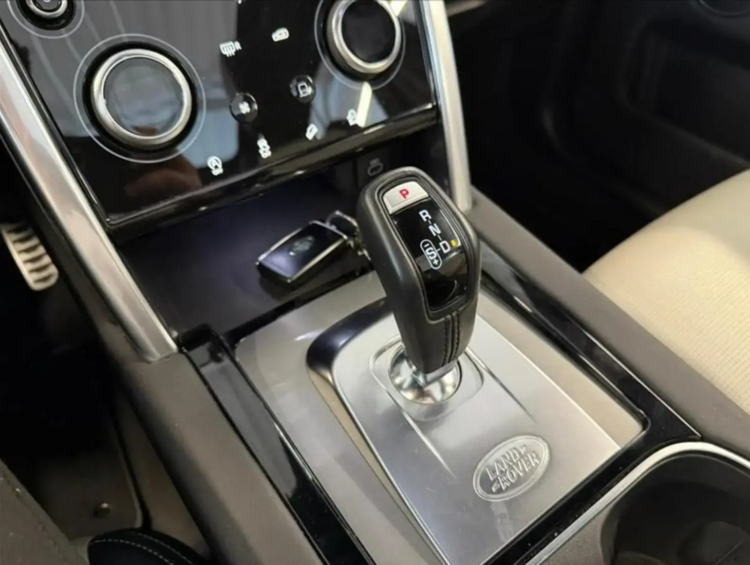 galeria DISCOVERY SPORT