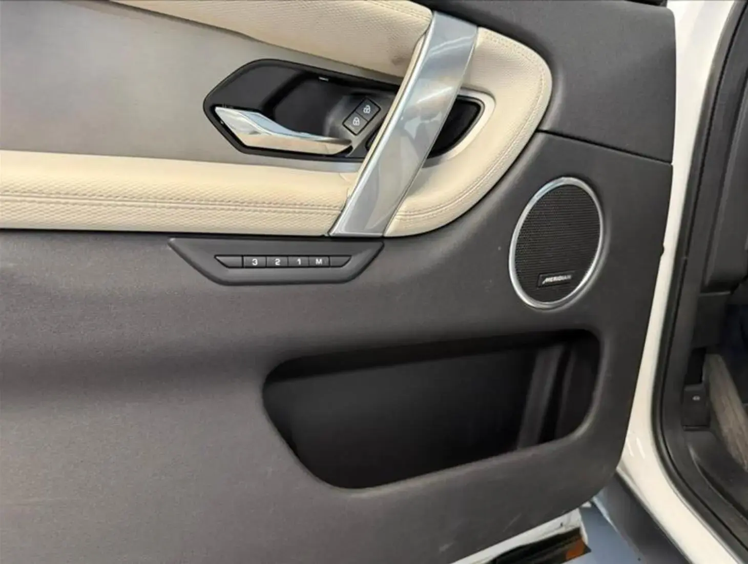 galeria DISCOVERY SPORT