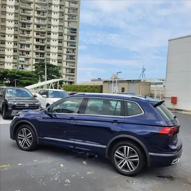 Volkswagen TIGUAN 2.0 300 TSI GASOLINA ALLSPACE R-LINE AUTOMÁTICO