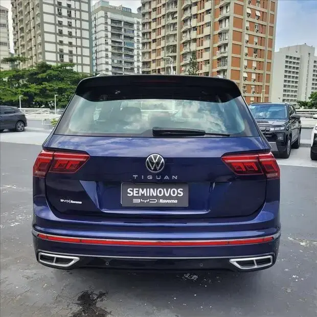 Volkswagen TIGUAN 2.0 300 TSI GASOLINA ALLSPACE R-LINE AUTOMÁTICO