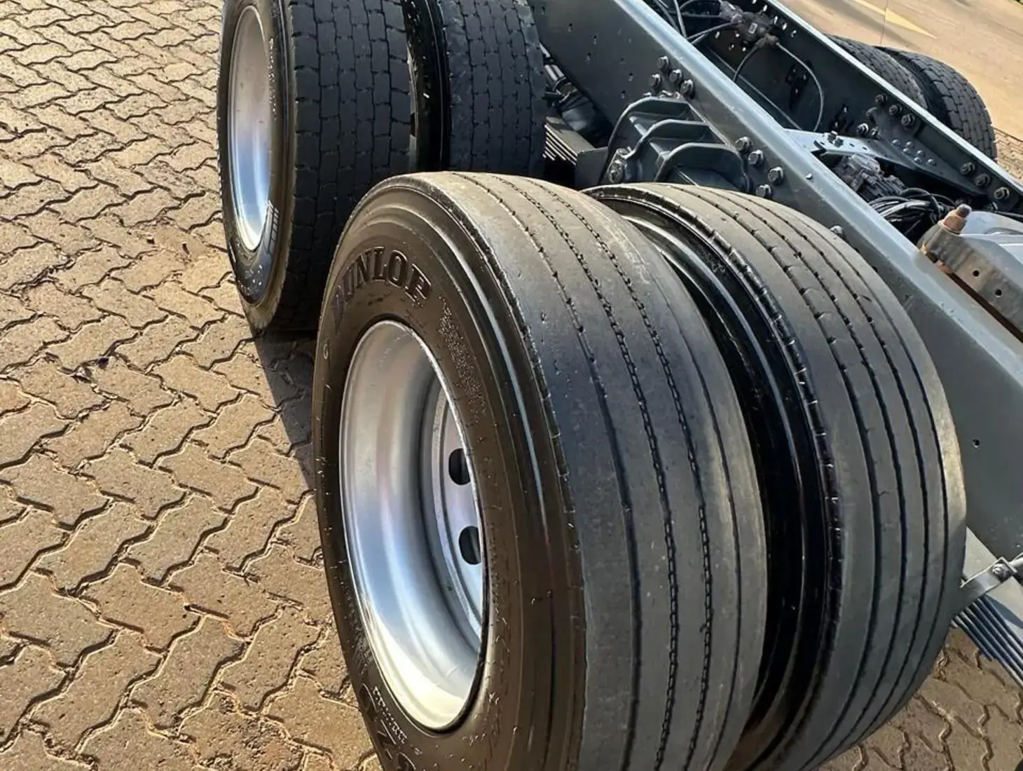 galeria DAF CF FAS 300 6x2