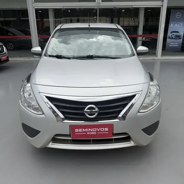 Nissan VERSA 1.6 16V FLEX SV 4P XTRONIC