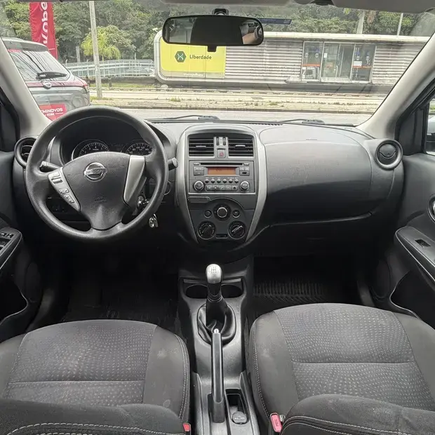 Nissan VERSA 1.6 16V FLEX SV 4P XTRONIC