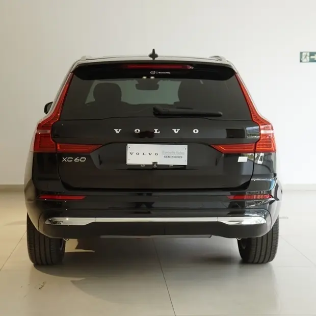 Volvo XC60 2.0 T8 RECHARGE PLUS AWD GEARTRONIC